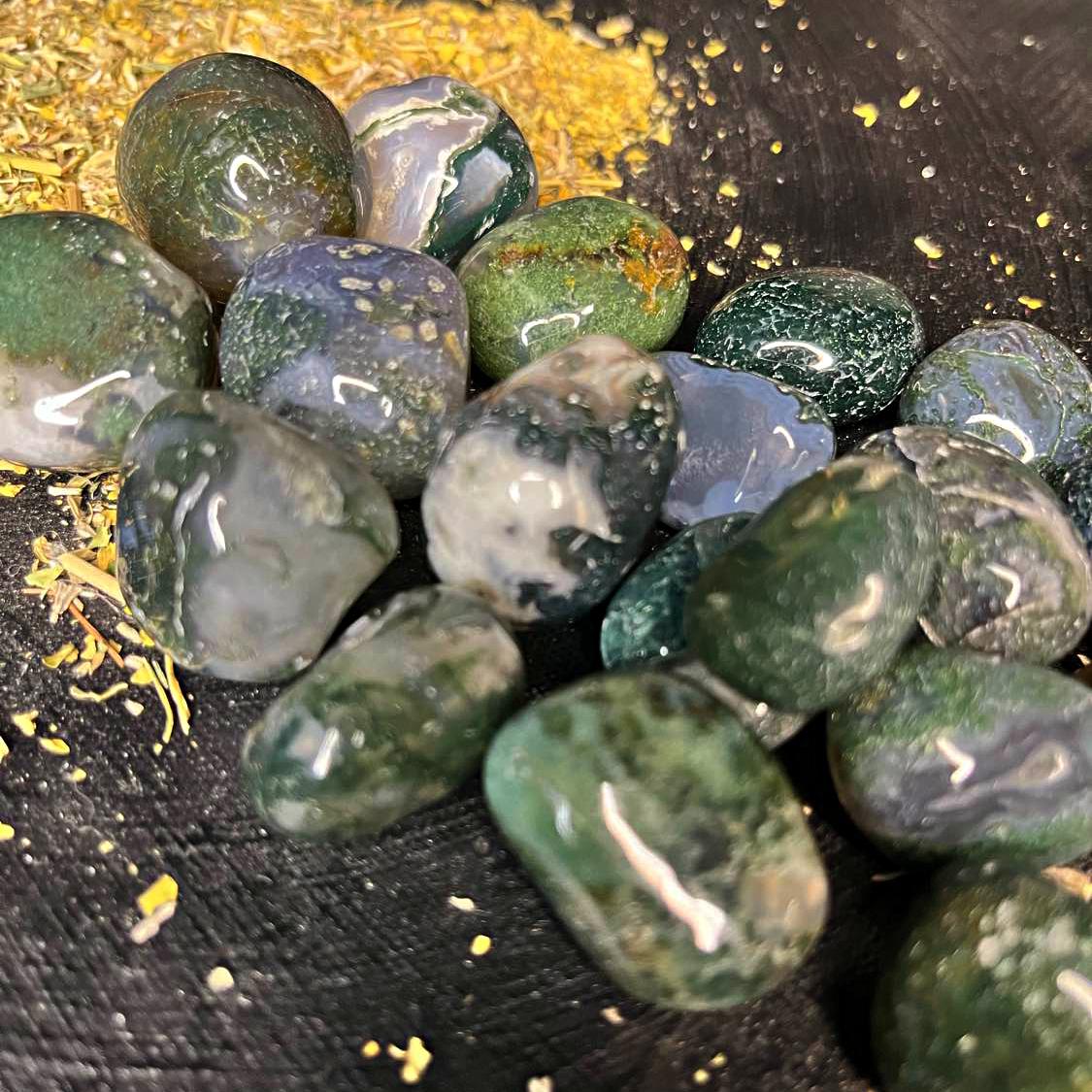 Tumbled Moss Agate