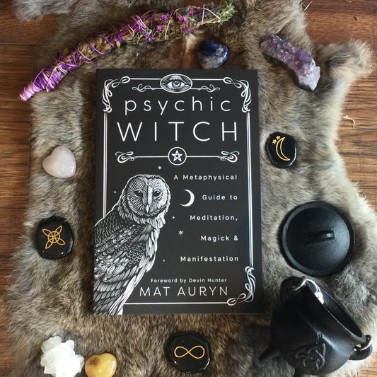 Psychic Witch - Paperback Book