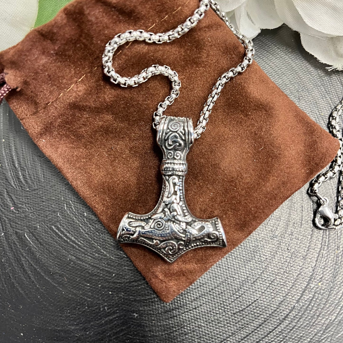 Thor’s Hammer / Norse Viking Mjolnir Necklace
